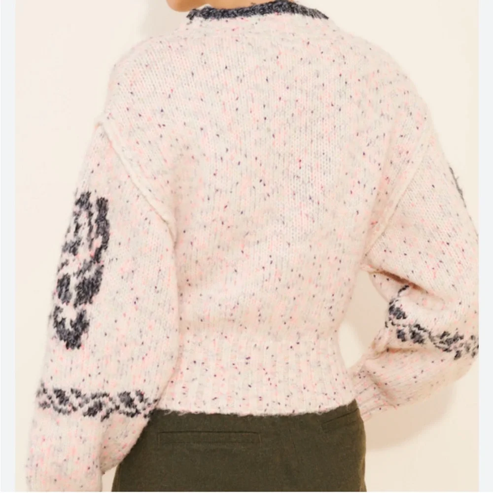 Kimchi Blue Urban Outfitters Gorgeous Sweater Women’s Medium Worn Once - Picture 3 of 8